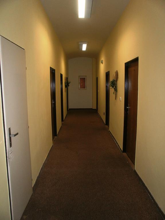 Hotel U Sladku Prag Exterior foto